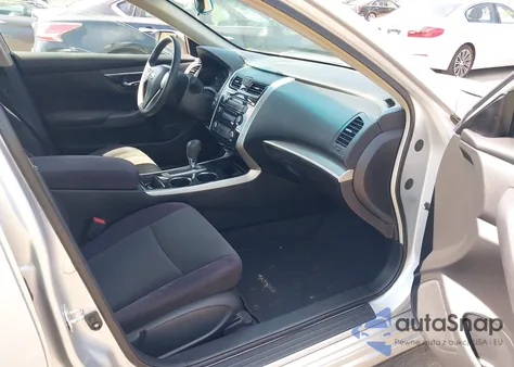 2013 Nissan Altima 2.5 z USA, uszkodzony, nr VIN 1N4AL3AP9DC282979